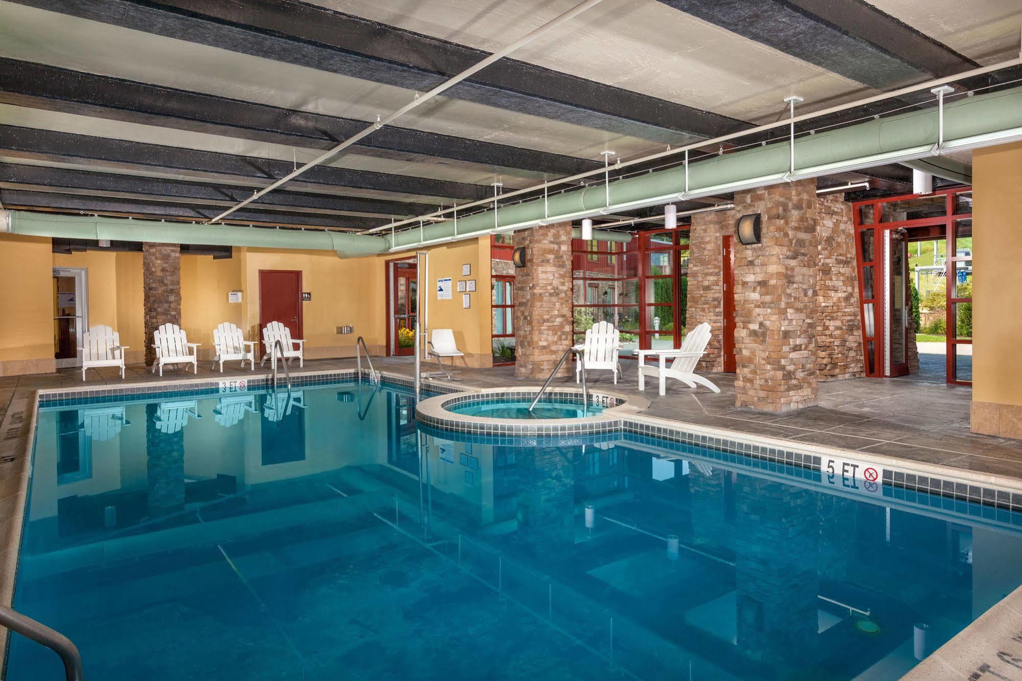 Bear Creek Mountain 3* Breinigsville